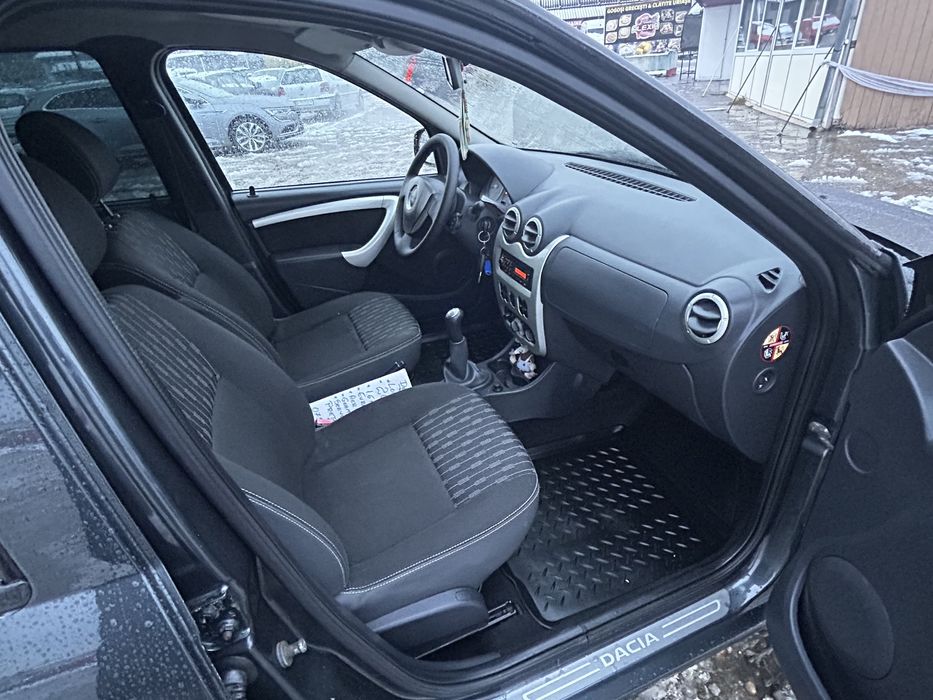 Logan Mcv 1.6 mpi  7 locuri Euro 5