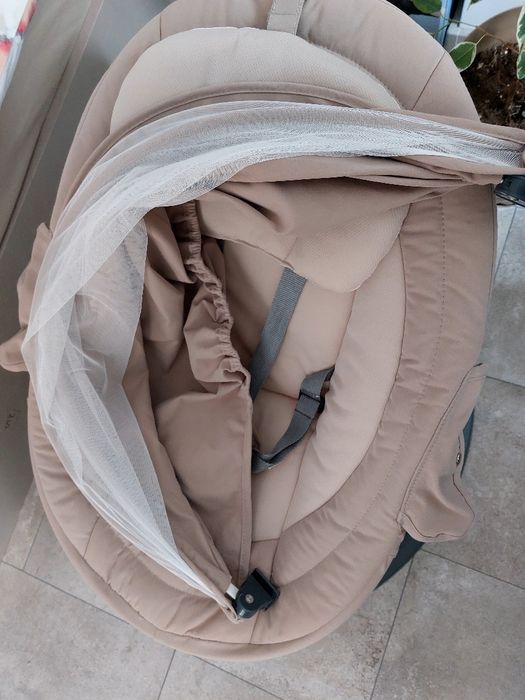 Бебешка люлка,Kikka boo