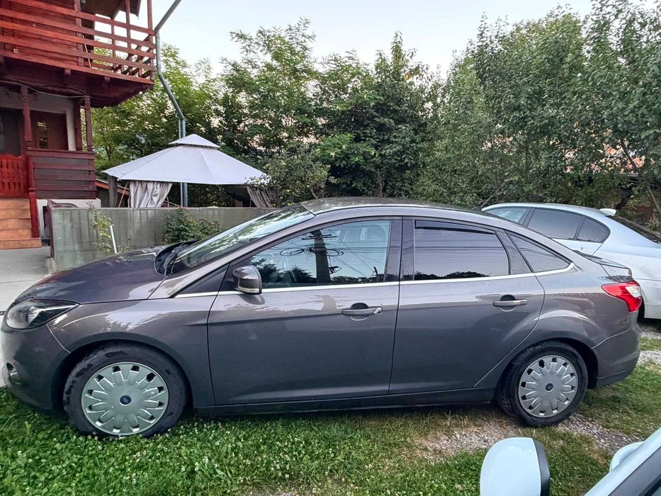 FORD Focus 2011 — imagine 2