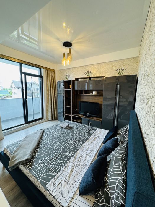 Garsoniera regim hotelier/pe zi Mamaia Nord Hanul cu peste cu parcare