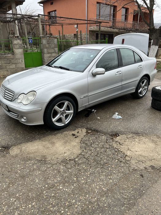 Джанти за Мерцедес С220 с фланци