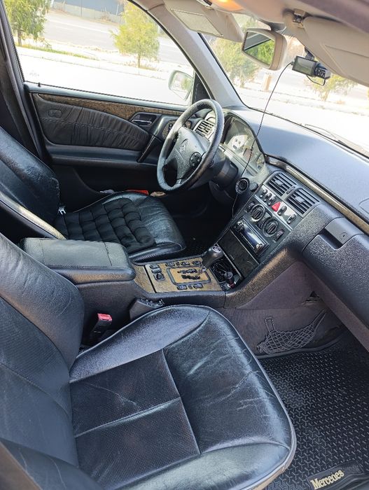 Мерседес е320 авангард лупарик елеганс