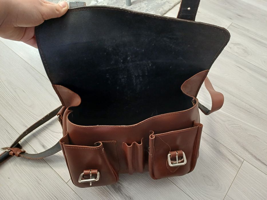 Vând geantă piele