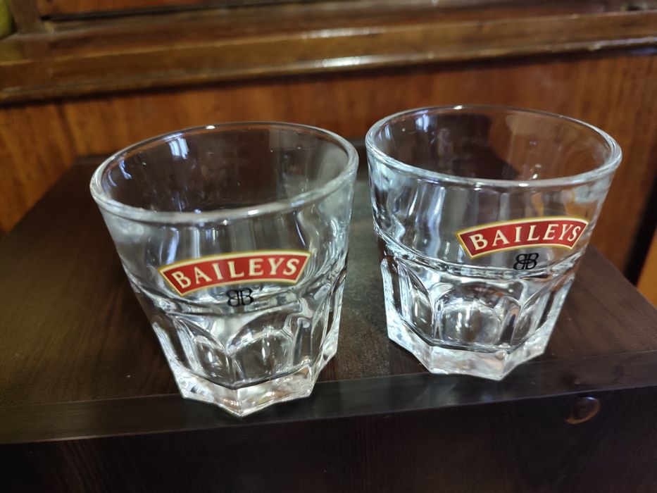 Сет за ТОРТА. 6 чинийки+1 плато