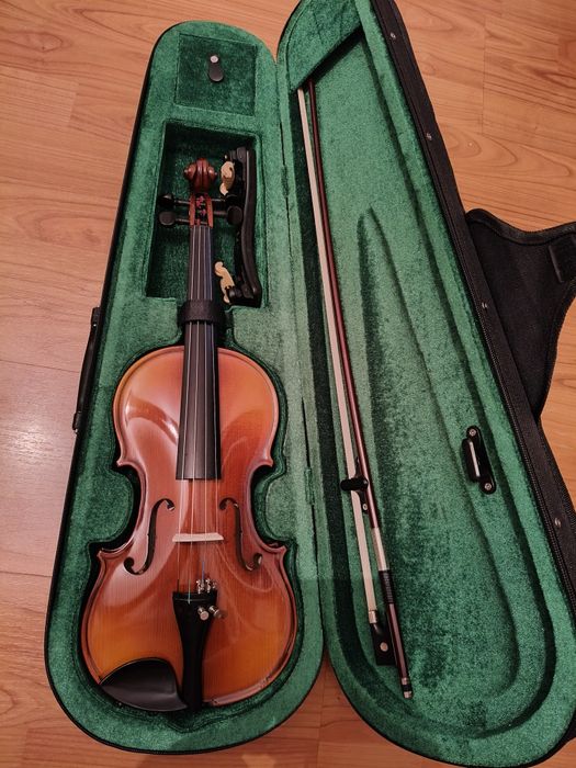 Vioara HORA 1/2 - Cu garanție 2 ani