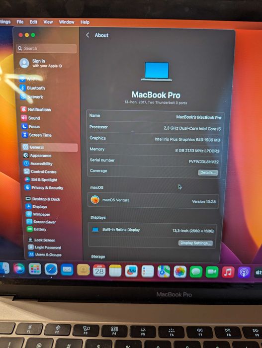 MacBook Pro 14,1 / Intel Core i5
