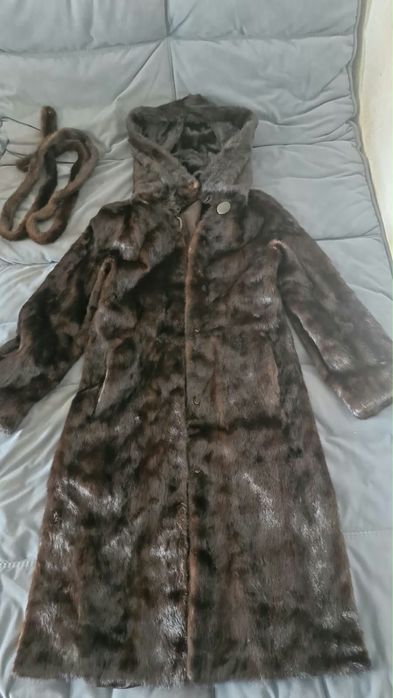 Продается женские шубы