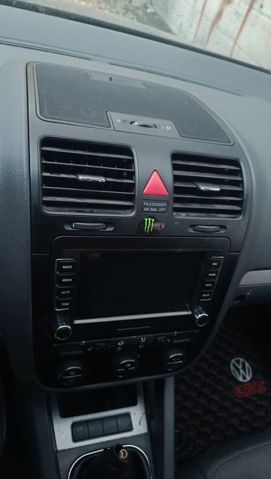 Продавам Голф 5 2.0tdi 140кс. BKD на ЧАСТИ както и Части за други коли