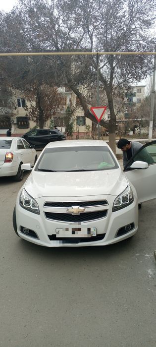 Малибу 1 сотилади