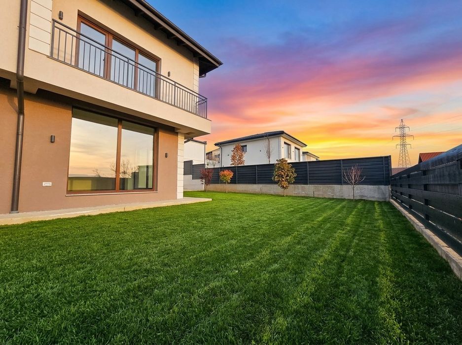 Ap 4 camere, 3 bai, 116mp, 390mp teren, incalzire pardoseala, parcare