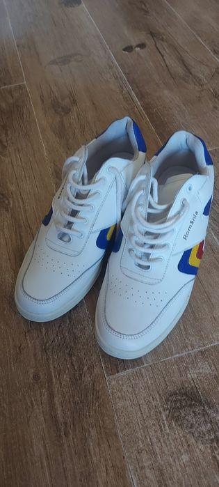 Adidasi piele, de armată