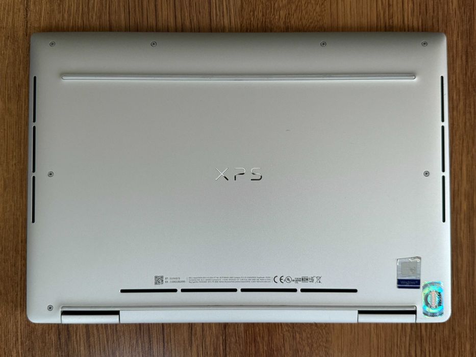 13.4' UHD+ Touch 2 in 1 i7-1185G7 DELL XPS 9310 16GB LPDDR4X/512GB NVMe/Подсветкa/Win 11/Бат 6ч.