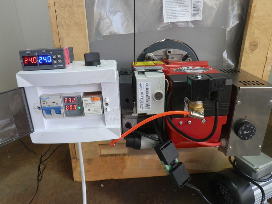 Чугунен водогреен котел „ПРО 50“ (15-50KW) на отработено масло и олио