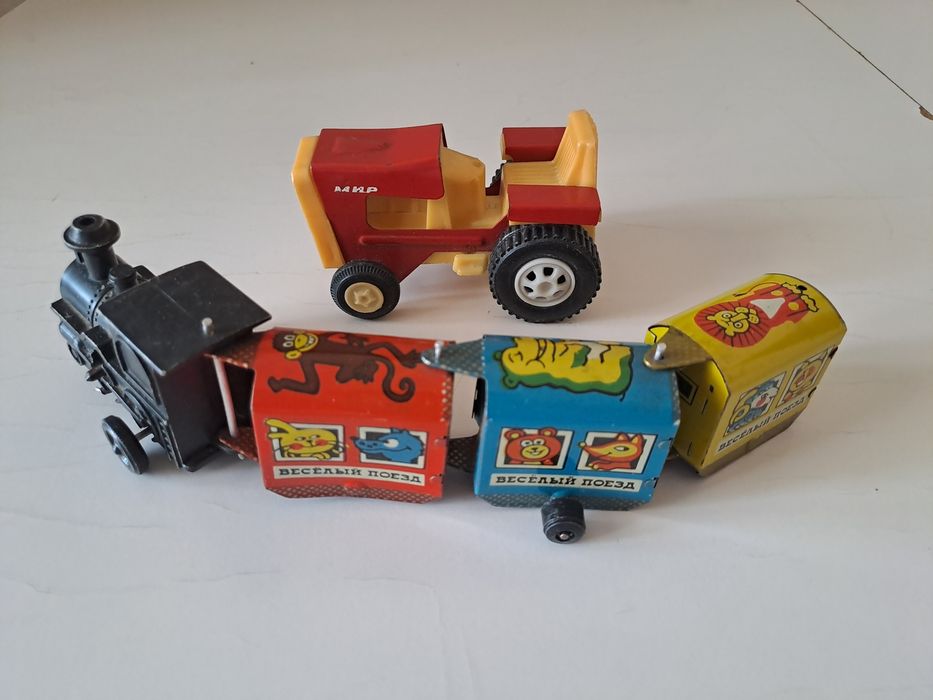 Стари соц играчки