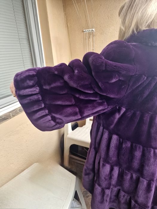 Кожено палто много голямо