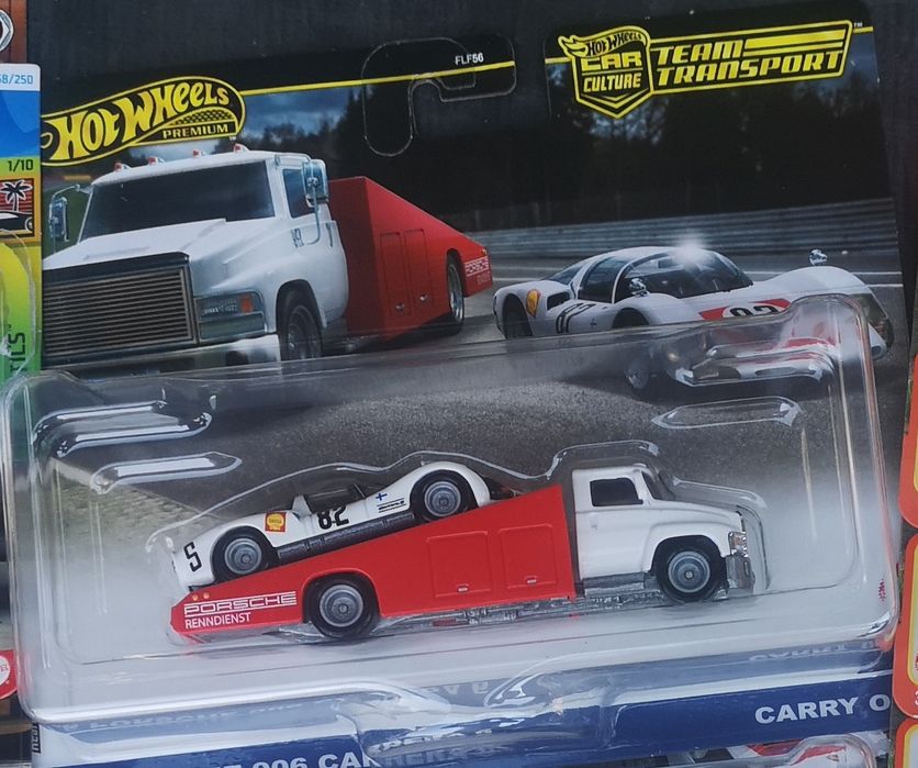 Hot wheels Porsche 908 team transport Hot