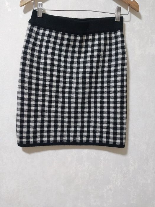 Продам  женские  юбки