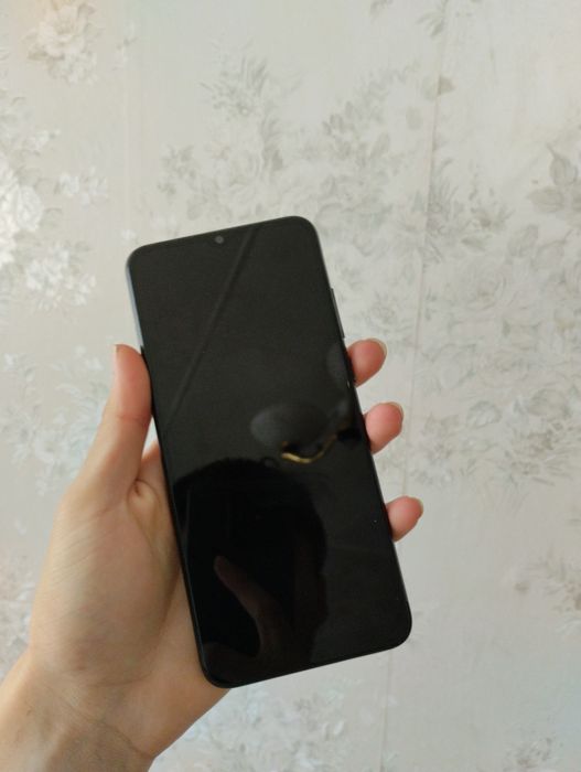 Телефон в хорошем состоянии