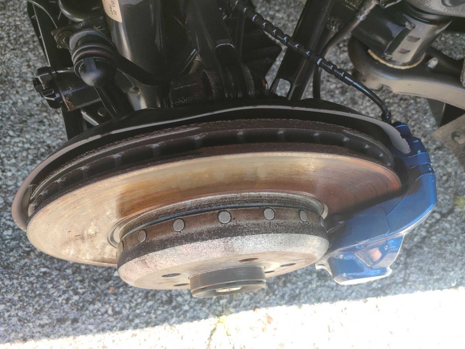 M performance спирачки 370/345 за BMW F2x/F3x