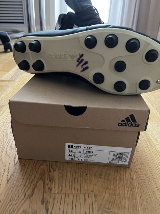 Спортивная обувь бутсы