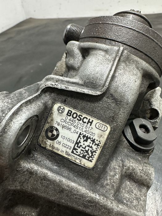 Pompa injectie BMW Seria 5 F10 F11 520d N47 2.0 diesel 7810696