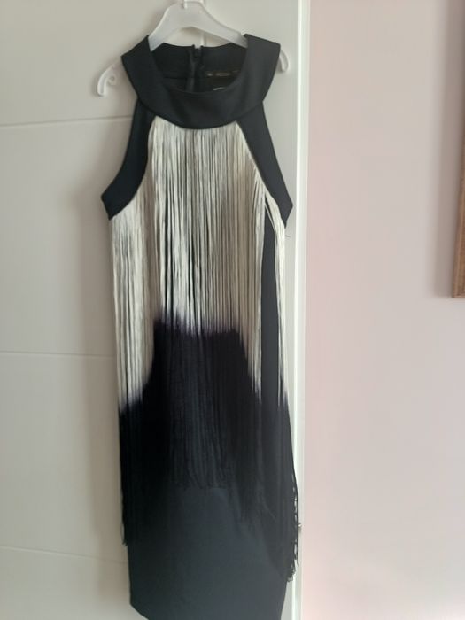 Две официални рокли С размер