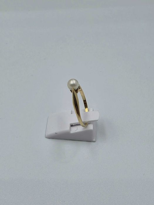 Inel de Aur 14K cu Perla centrala