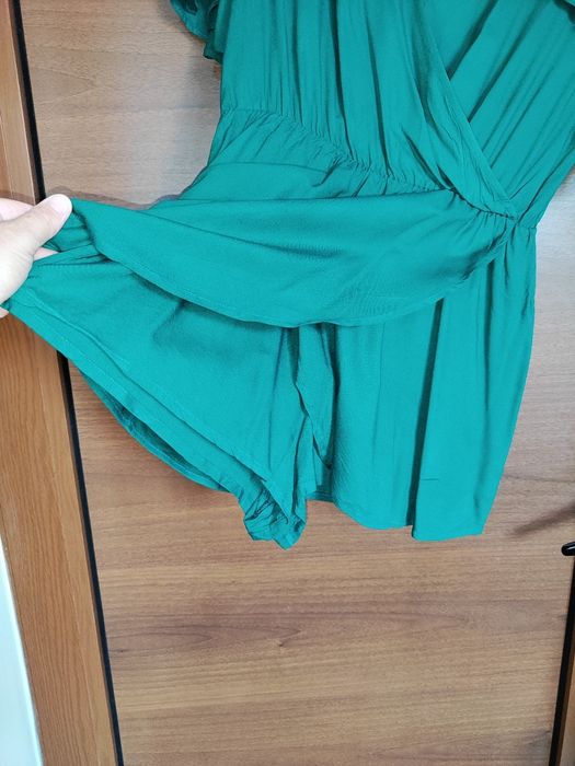 Красиви рокли, официални и ежедневни