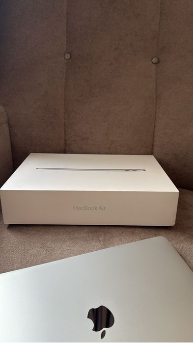 Macbook Air 13  8gb/256 gb 2020