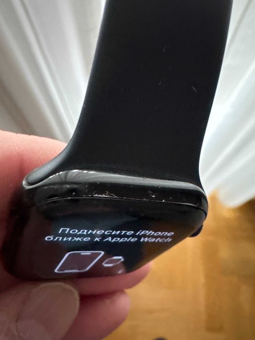 Продавам Apple Watch series 10(GPS}