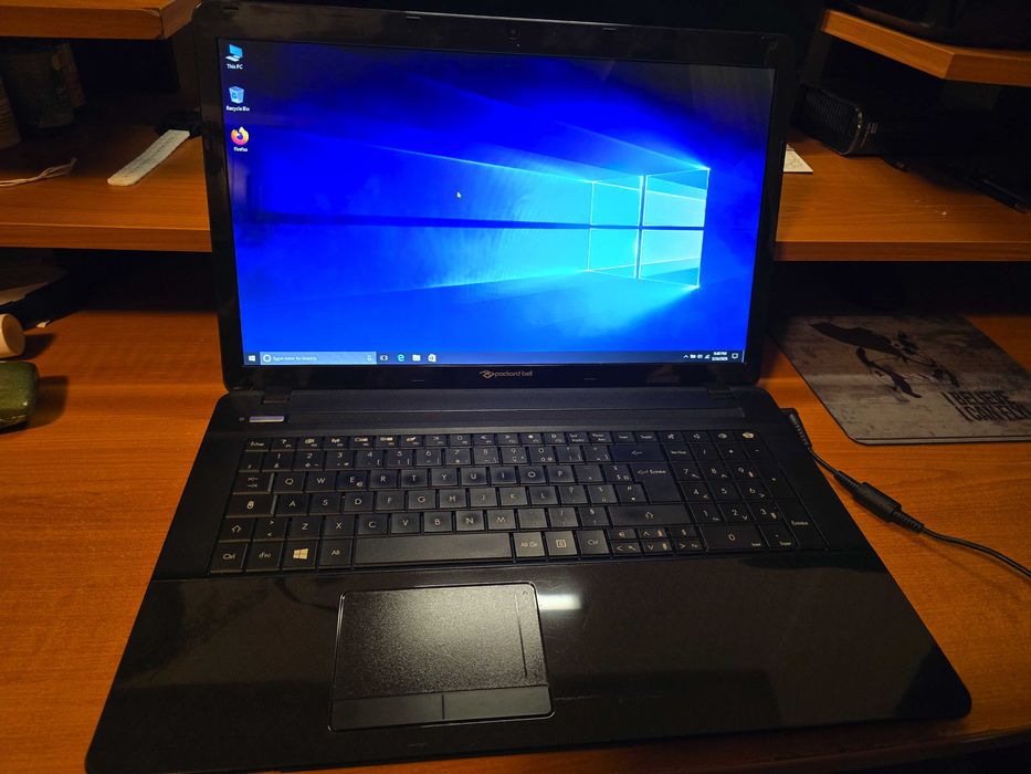 Laptop Packard Bell EG70 17 inch