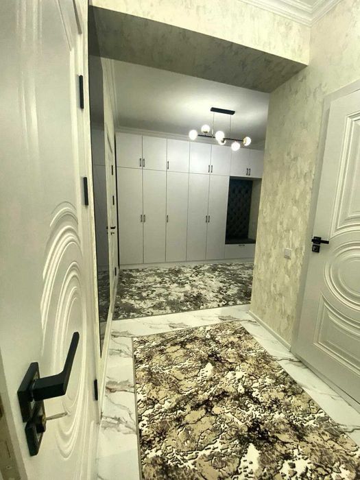 Сдается(ижарага) 2х ком кв на 1 этаже ор.Аэропорт