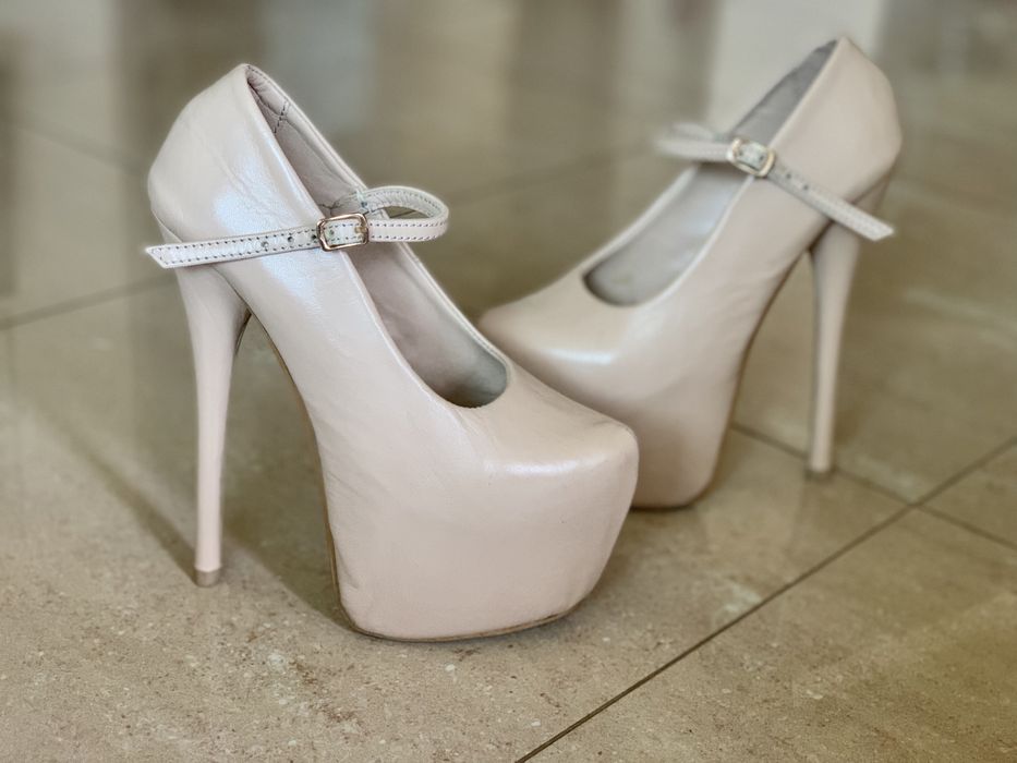 Официални обувки