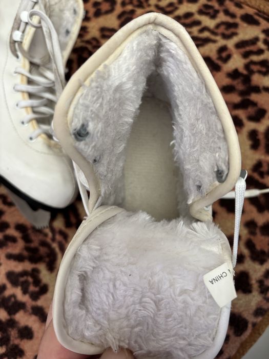 Фигурные коньки 35 размер