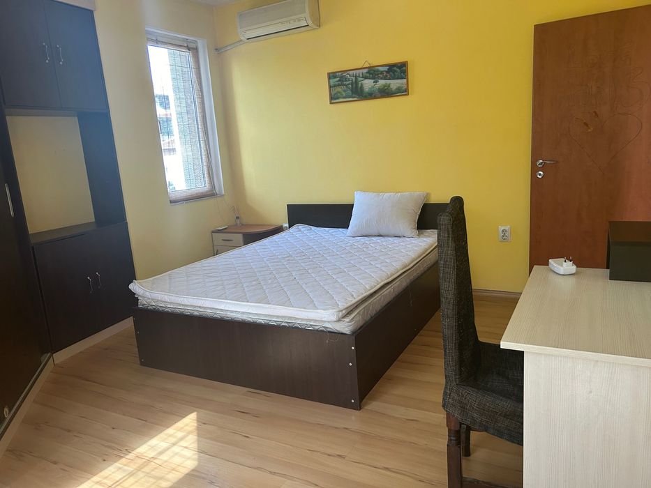 Дава се под наем Тристаен апартамент в Пловдив, Христо Смирненски - 100 кв.м за 510 € - Снимка #2