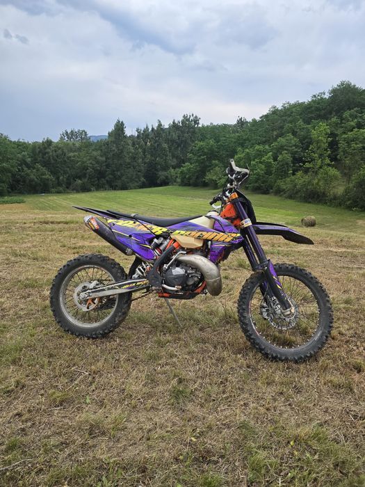 Vând ktm 300 exc 2017 six days