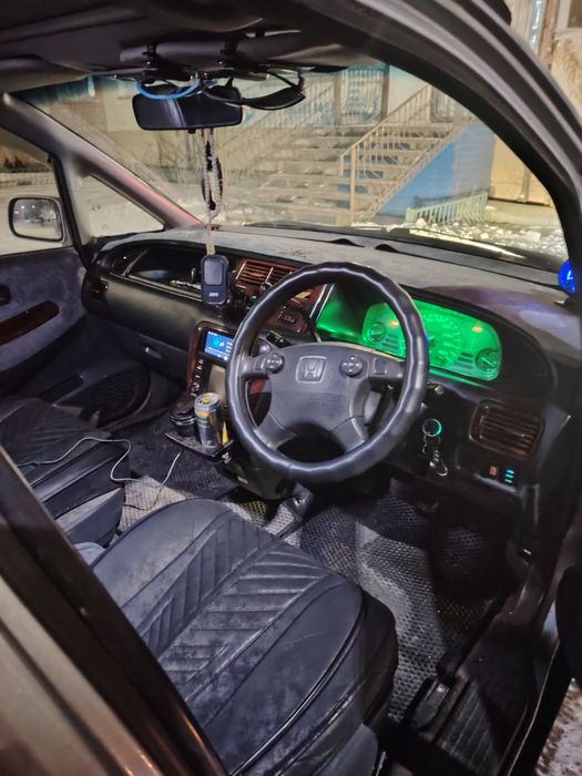 Продам Honda Odyssey