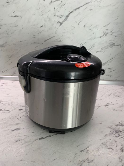 Продавам Мултикукър Делимано