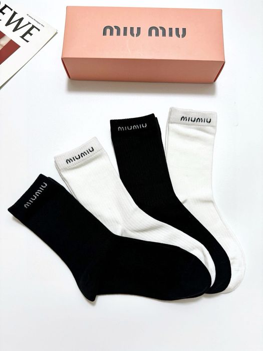 Дамски чорапи различни модели