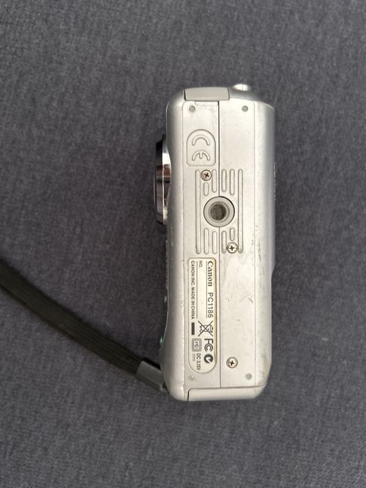 Цифровая камера Canon