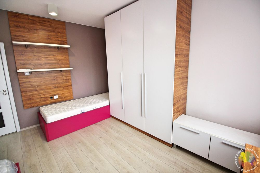 Дава се под наем Тристаен апартамент в Бургас, Братя Миладинови - 100 кв.м за 612 € - Снимка #10