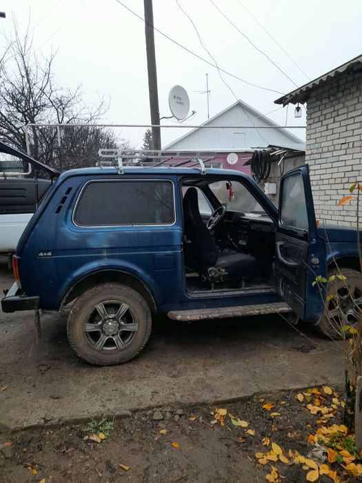 Продам Ваз 2214 в хорошем состоянии ..