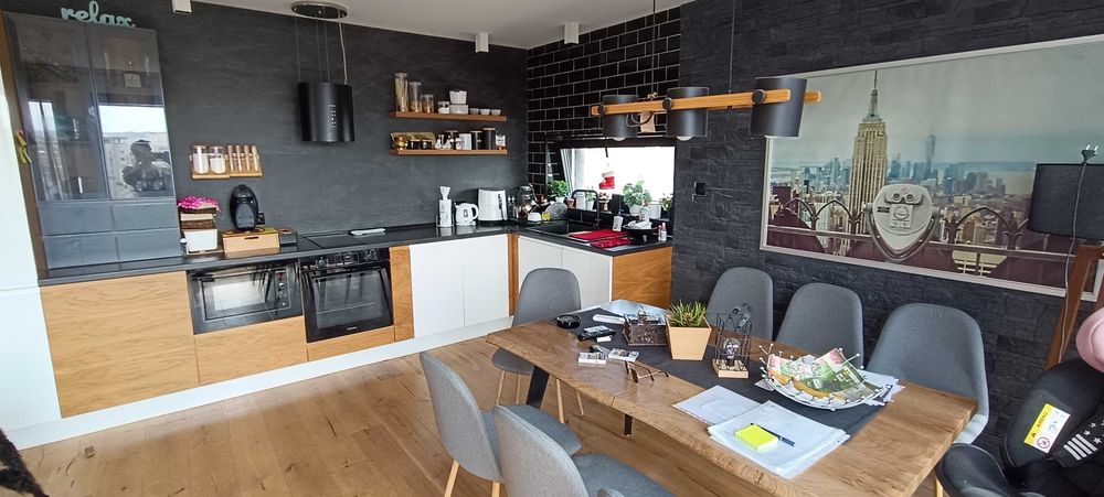 Продава се Къща в Разград, Варош - 192 кв.м за 1198 €/кв.м - Снимка #2