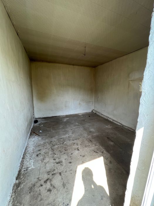 Nazarbek Tekstil mahallada 8 sotix uchastka