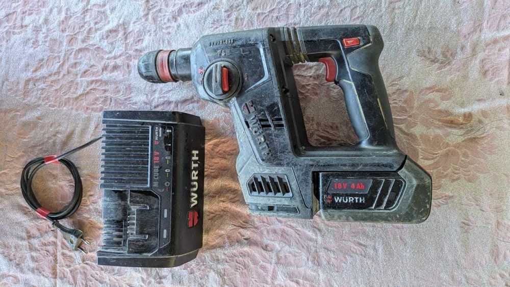 Bormasina cu percuție WURTH