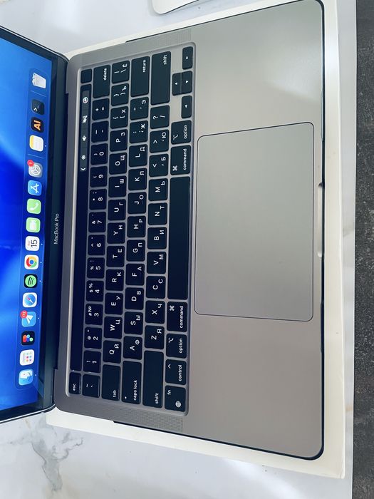 Macbook Pro M1 (256/8GB) и Magic Mouse