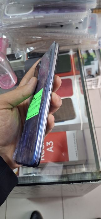 Oppo yengi ishlatilmagan telfon