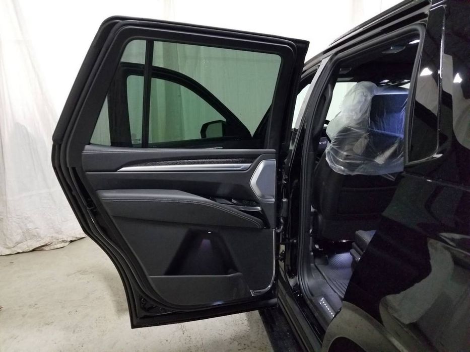 Cadillac Escalade V Series CIP TASHKENT