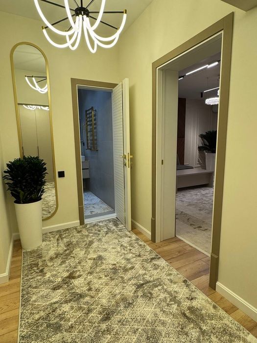 Продается 3 комнатная квартира ремонт метро Ойбек Мирабадский район