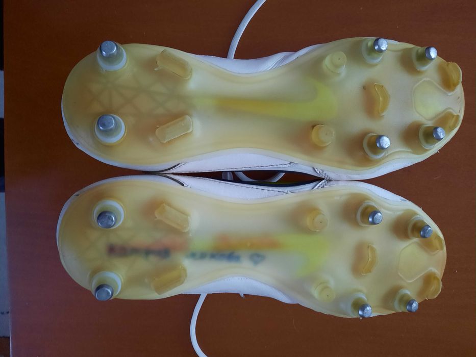 Футболни обувки Nike